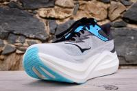 Hoka Rocket X 3, vue avant