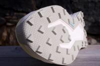 On Runnning Cloudultra 3, crampons de 3 mm